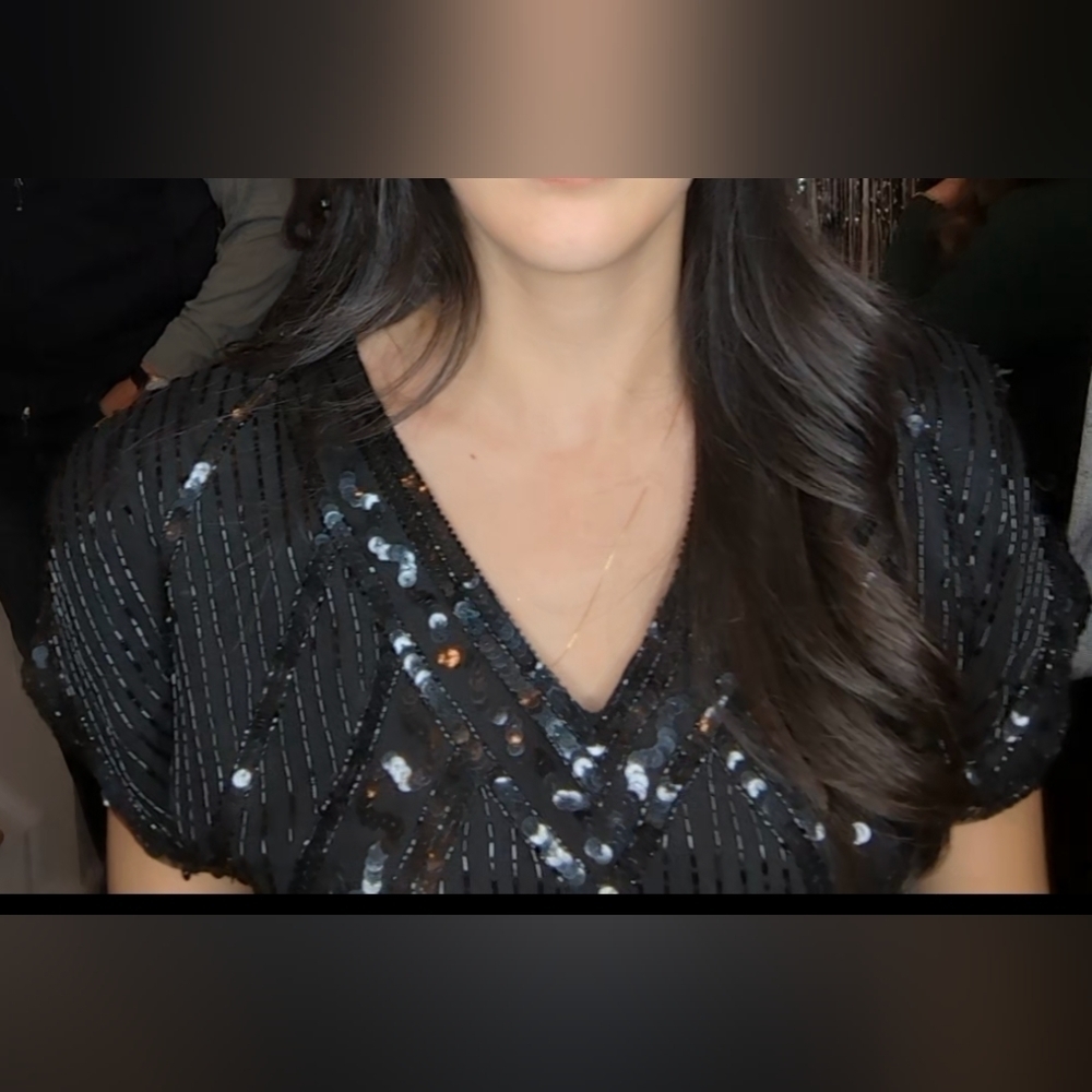 Vintage Sequin Beaded Dress with shoulder pads and open back size 4 in black - Picture 10 of 10